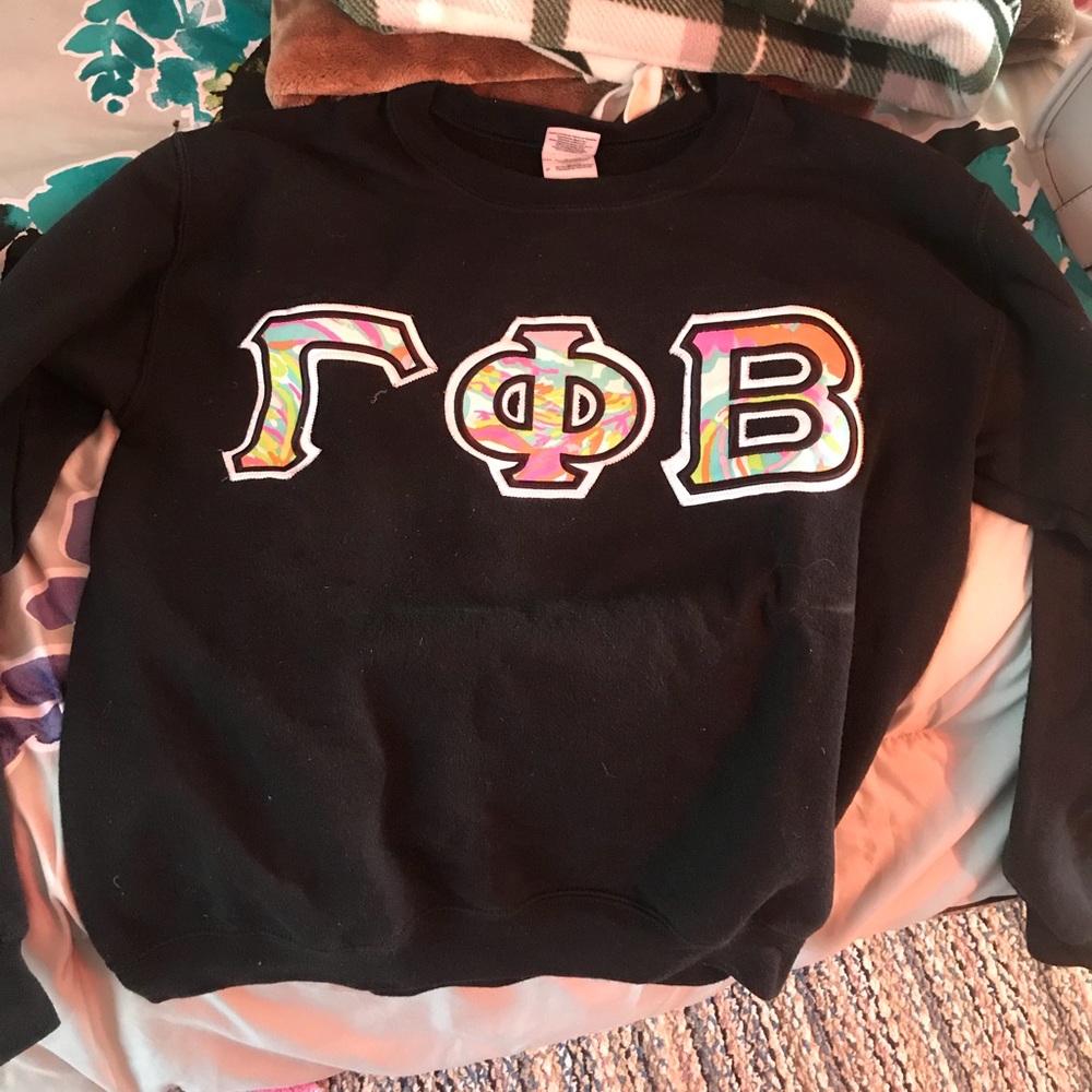 Gamma phi beta lettered crewneck